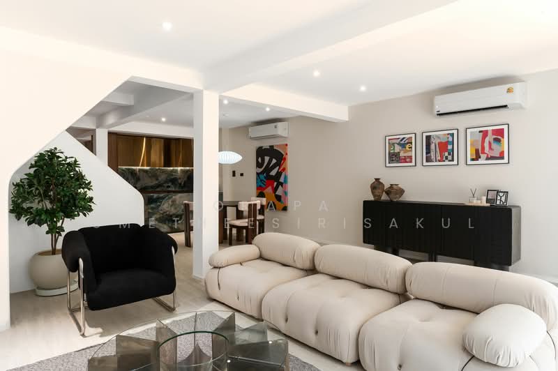 3-BR House, Bangkok, Thung Wat Don, Sathon, Bangkok, 3 Bedrooms, 220 sqm, Single Detached House For Sale, by Orapa Sumetheesirisakul, 500266044 - DDproperty.com