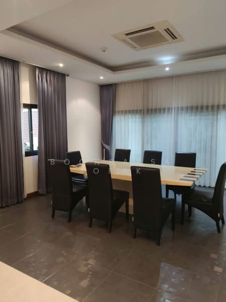 Baan Ananda, Bangkok, Sukhumvit 61, Khlong Tan Nua, Watthana, Bangkok, 3 Bedrooms, 300 sqm, Condo For Rent, by Boonraksa Sopak, 500266060 - DDproperty.com