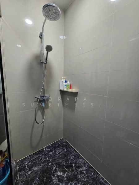 The Edge Sukhumvit 23, Bangkok, 6 Soi Sukhumvit 23, Khlongtoei Nua, Watthana, Bangkok, 1 Bedroom, 30 sqm, Condo For Sale, by Orapa Sumetheesirisakul, 500266063 - DDproperty.com