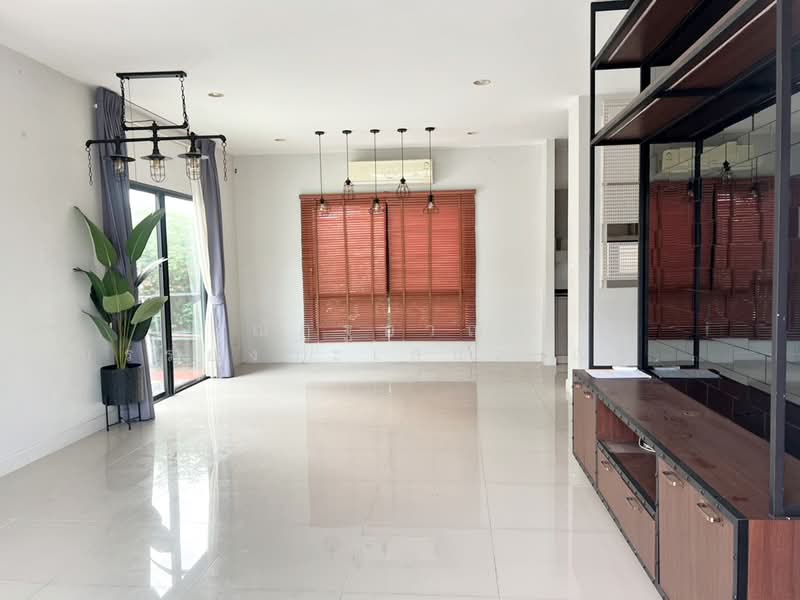 Burasiri Ratchaphruek - 345, Nonthaburi, 54/317 Ratchapruek Road, Khlong Khoi, Pak Kret, Nonthaburi, 3 Bedrooms, 165 sqm, Single Detached House For Sale, by ณัฏฐ์อาณา บรรยงกะเสนา ณ อยุธยา, 500266075 - DDproperty.com