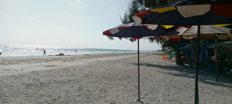 ขายที่ดิน เนื้อที่ 4 ไร่ ในทำเลทอง 500 เมตร ถึงหาดทรายเเม่รำพึง (ก้นอ่าว) โฉนดครุฑเเดง นส4จ พร้อมโอน, ระยอง, เพ, เมืองระยอง, ระยอง, 6,400 ตร.ม., ที่ดิน ขาย, โดย คุณ วิญากร, 500266116 - DDproperty.com