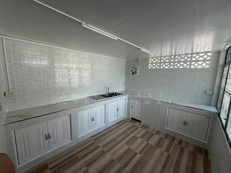 undefined, Bangkok, Bang Chak, Phra Khanong, Bangkok, 3 Bedrooms, 248 sqm, Single Detached House For Rent, by Sarunyarat Sutthiapiwat, 500266117 - DDproperty.com