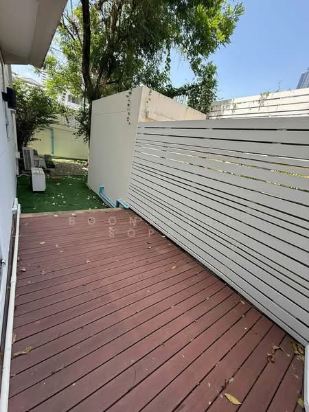 ทาวน์เฮ้าส์ 4-ห้องนอน, กรุงเทพ, คลองตันเหนือ, วัฒนา, กรุงเทพ, 250 ตร.ม., ทาวน์เฮ้าส์ ให้เช่า, โดย Boonraksa Sopak, 500266148 - DDproperty.com