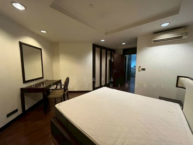 Sathorn Gardens, Bangkok, 39 South Sathorn Road, Thung Maha Mek, Sathon, Bangkok, 2 Bedrooms, 94 sqm, Condo For Sale, by Orapa Sumetheesirisakul, 500266196 - DDproperty.com