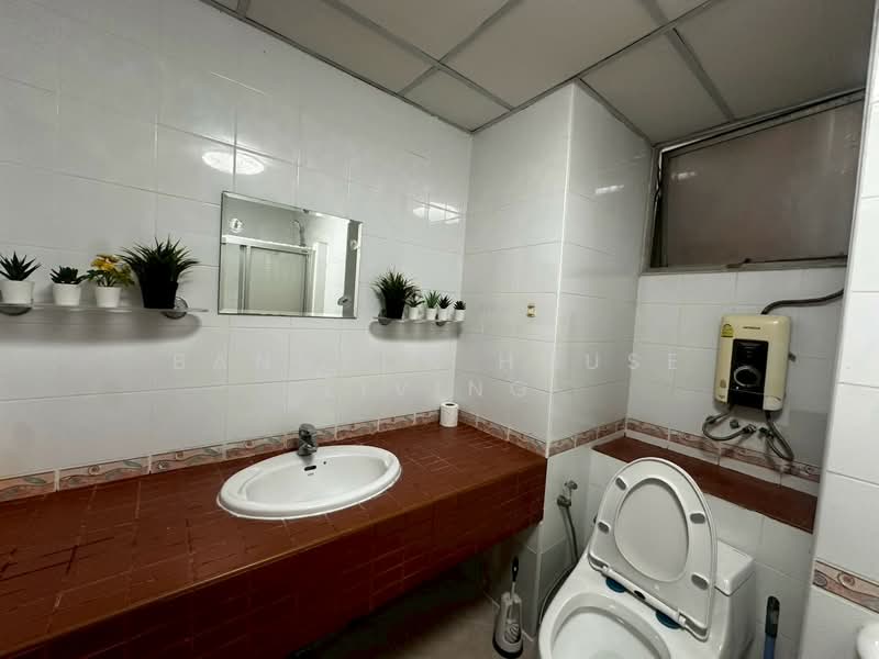 Tai Ping Towers, Bangkok, 582 Soi Sukhumvit 63, Khlong Tan Nua, Watthana, Bangkok, 3 Bedrooms, 130 sqm, Condo For Rent, by Bangkok House Living, 500266225 - DDproperty.com