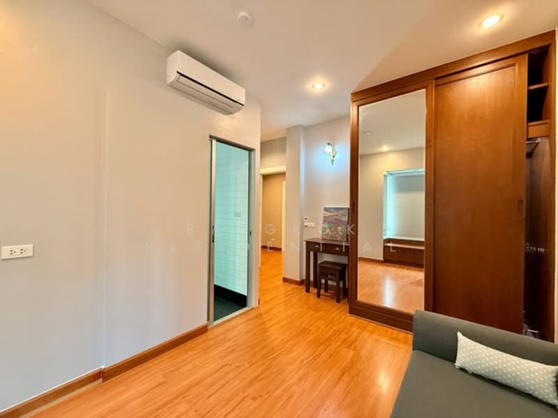 House in Compound, กรุงเทพ, คลองเตย, คลองเตย, กรุงเทพ, 260 ตร.ม., บ้านเดี่ยว ให้เช่า, โดย Bangkok Residential, 500266249 - DDproperty.com