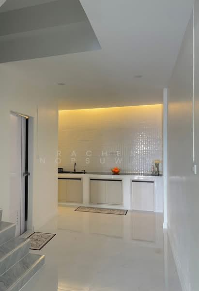 Now accepting reservations for new houses near Big C Extra Khlong Toei. 2 bedrooms, 20.7 sq.wa., Songkhla, Kho Hong, Hat Yai, Songkhla, 2 Bedrooms, 80 sqm, Townhouse For Sale, by Rachen Nopsuwan, 500266260 - DDproperty.com