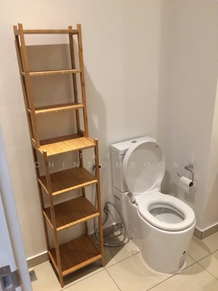 The Lofts Ekkamai, Bangkok, 1415 Sukhumvit Road, Phra Kanong Nua, Watthana, Bangkok, 1 Bedroom, 45 sqm, Condo For Sale, by Tarit Chinsomboon, 500266287 - DDproperty.com