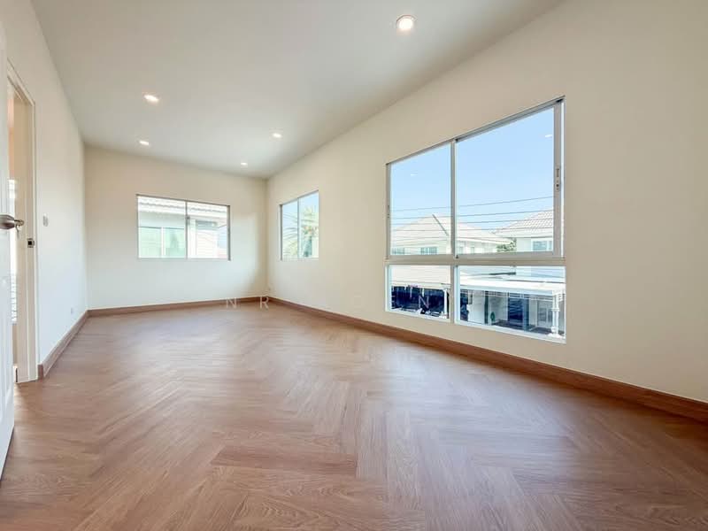 The Villa Rattanathibet : เดอะ วิลล่า รัตนาธิเบศร์, นนทบุรี, ถนน รัตนาธิเบศร์, ท่าอิฐ, ปากเกร็ด, นนทบุรี, 135 ตร.ม., บ้านเดี่ยว ขาย, โดย NR AGENT, 500266306 - DDproperty.com