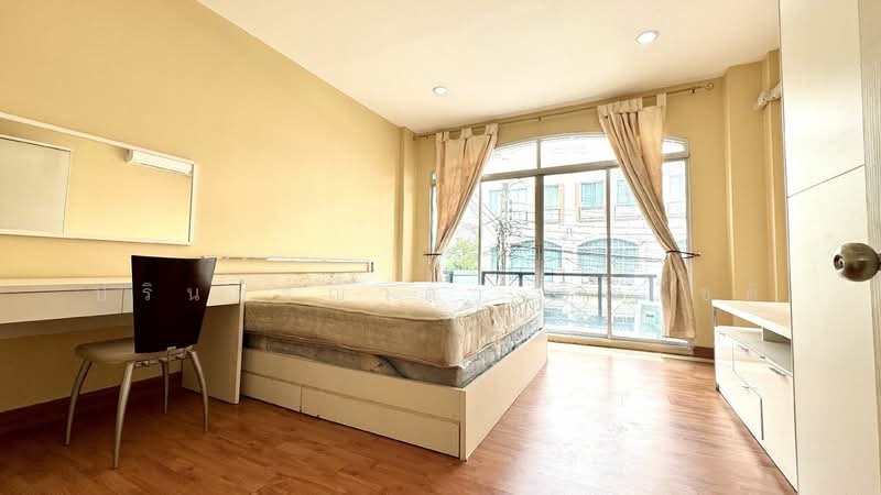 Baan Klang Muang The Paris Rama 9-Ramkamhaeng, Bangkok, Krungthep Kreetha Road, Hua Mak, Bang Kapi, Bangkok, 3 Bedrooms, 131 sqm, Townhouse For Rent, by ปรินทร์ญาดา ชิณโชติ, 500266310 - DDproperty.com