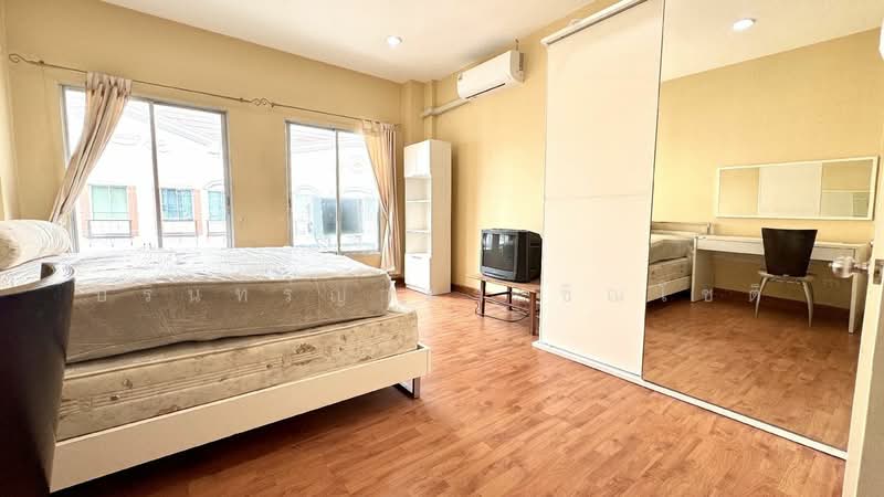 Baan Klang Muang The Paris Rama 9-Ramkamhaeng, Bangkok, Krungthep Kreetha Road, Hua Mak, Bang Kapi, Bangkok, 3 Bedrooms, 131 sqm, Townhouse For Rent, by ปรินทร์ญาดา ชิณโชติ, 500266310 - DDproperty.com