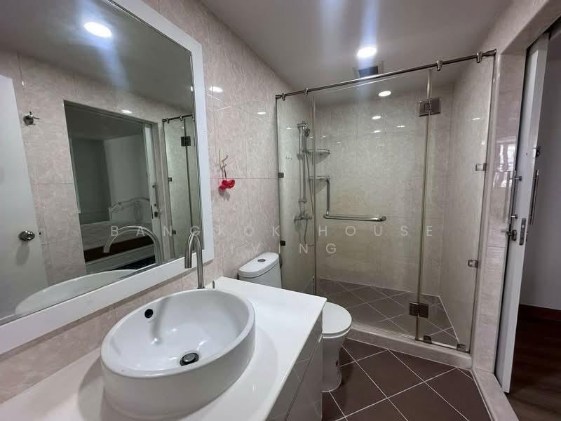 D.S. Tower 2 Sukhumvit 39, Bangkok, Soi Sukhumvit 39, Khlong Tan Nua, Watthana, Bangkok, 3 Bedrooms, 123 sqm, Condo For Rent, by Bangkok House Living, 500266330 - DDproperty.com