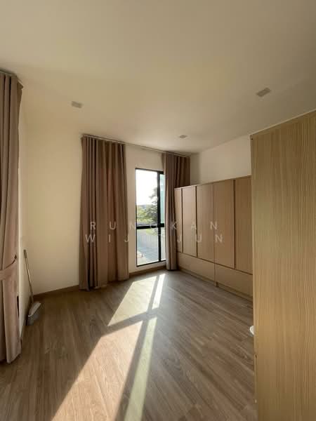 Patio Srinakarin-Rama 9, Bangkok, Krungthep Kreetha Road, Hua Mak, Bang Kapi, Bangkok, 3 Bedrooms, 120 sqm, Townhouse For Sale, by Rungkan Wijitjun, 500266333 - DDproperty.com