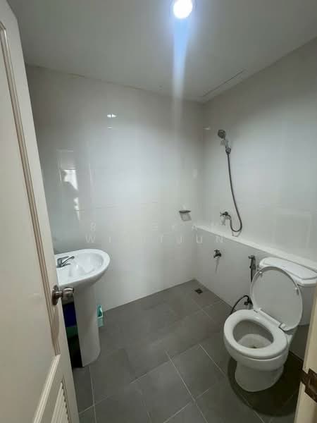 undefined, Bangkok, Si Khan, Don Mueang, Bangkok, 4 Bedrooms, 190 sqm, Townhouse For Sale, by Rungkan Wijitjun, 500266338 - DDproperty.com