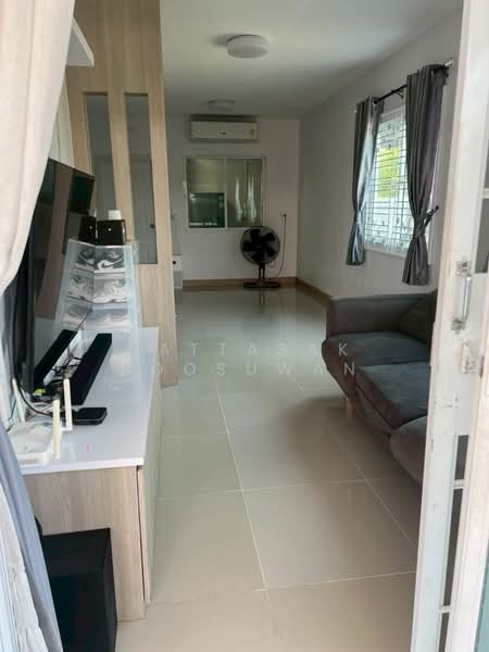 undefined, Chon Buri (Pattaya), Samed, Muang Chon Buri, Chon Buri (Pattaya), 3 Bedrooms, 110 sqm, Townhouse For Sale, by Nattasak Poosuwan, 500266342 - DDproperty.com