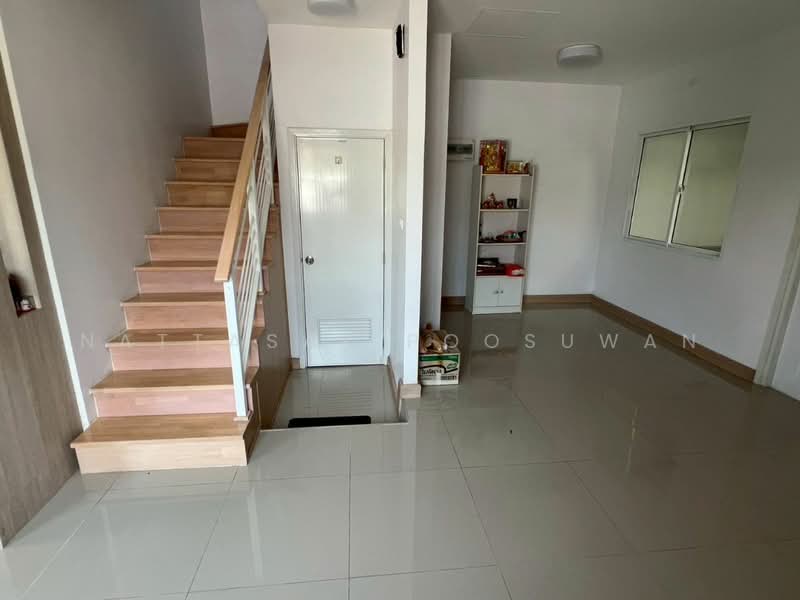 undefined, Chon Buri (Pattaya), Samed, Muang Chon Buri, Chon Buri (Pattaya), 3 Bedrooms, 110 sqm, Townhouse For Sale, by Nattasak Poosuwan, 500266342 - DDproperty.com