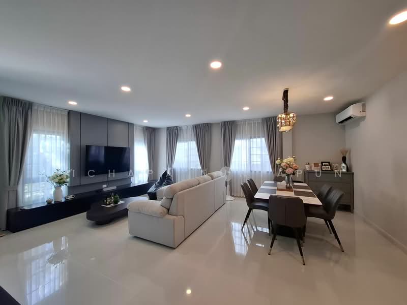 Centro Bangna : เซนโทร บางนา, สมุทรปราการ, 111 ซอย3, บางแก้ว, บางพลี, สมุทรปราการ, 190 ตร.ม., บ้านเดี่ยว ขาย, โดย Nichapa Nuntapun, 500266348 - DDproperty.com