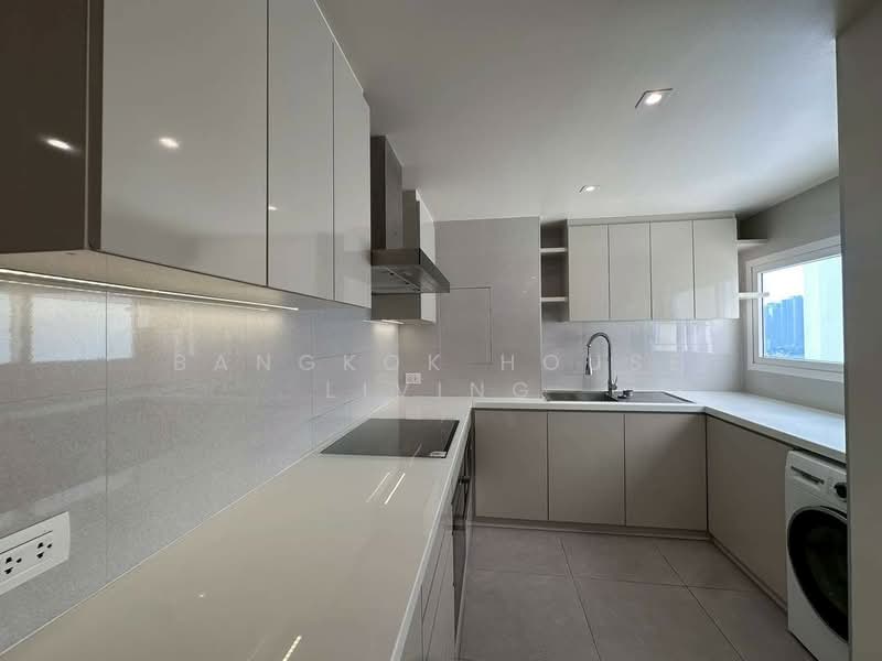 D.S. Tower 2 Sukhumvit 39, Bangkok, Soi Sukhumvit 39, Khlong Tan Nua, Watthana, Bangkok, 3 Bedrooms, 129 sqm, Condo For Rent, by Bangkok House Living, 500266372 - DDproperty.com