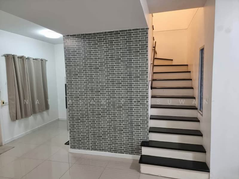 3-BR Townhouse, Chon Buri (Pattaya), Mhueng, Muang Chon Buri, Chon Buri (Pattaya), 3 Bedrooms, 204 sqm, Townhouse For Sale, by Nattasak Poosuwan, 500266403 - DDproperty.com