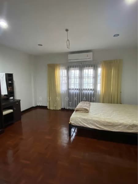 ทาวน์เฮ้าส์ 5-ห้องนอน, กรุงเทพ, ตลาดบางเขน, หลักสี่, กรุงเทพ, 377 ตร.ม., ทาวน์เฮ้าส์ ขาย, โดย Rungkan Wijitjun, 500266404 - DDproperty.com