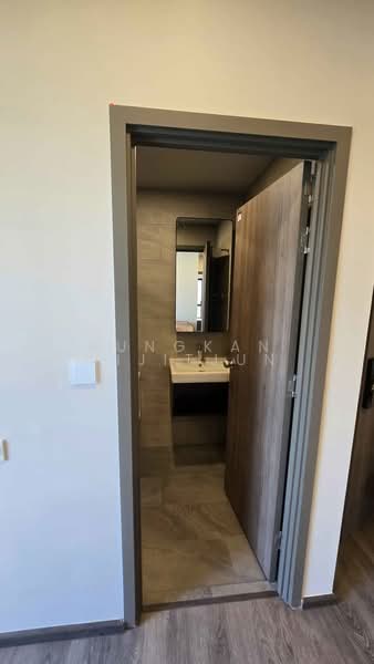 Metris District Ladprao, Bangkok, Lat Phrao Rd, Jom Phon, Chatuchak, Bangkok, 2 Bedrooms, 50 sqm, Condo For Sale, by Rungkan Wijitjun, 500266407 - DDproperty.com