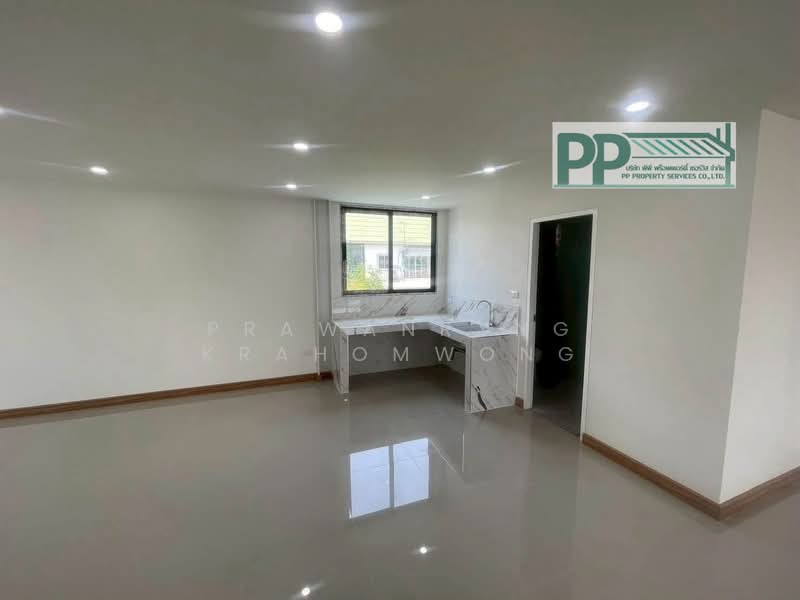 CODE:PP1-W1146-0426 ขายให้เช่าโกดัง บ้าน+ออฟฟิศ สไตล์ Modern พื้นที่กว่า 600 ตร.ม. บนที่ดิน 112 ตร, Nonthaburi, Bang Rak Noi, Muang Nonthaburi, Nonthaburi, , 600 sqm, Warehouse/Factory For Sale, by PRAWANRUNG KRAHOMWONG, 500266491 - DDproperty.com