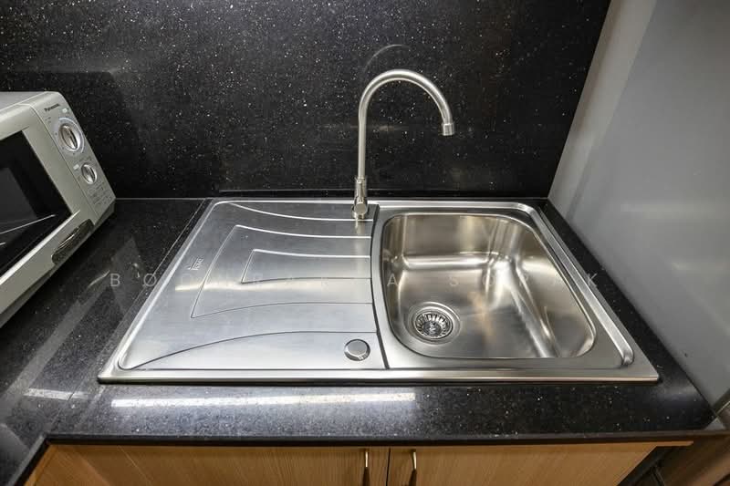 Von Napa Sukhumvit 38, Bangkok, Soi Sukhumvit 38, Phra Kanong, Khlong Toei, Bangkok, 1 Bedroom, 55 sqm, Condo For Rent, by Boonraksa Sopak, 500266556 - DDproperty.com