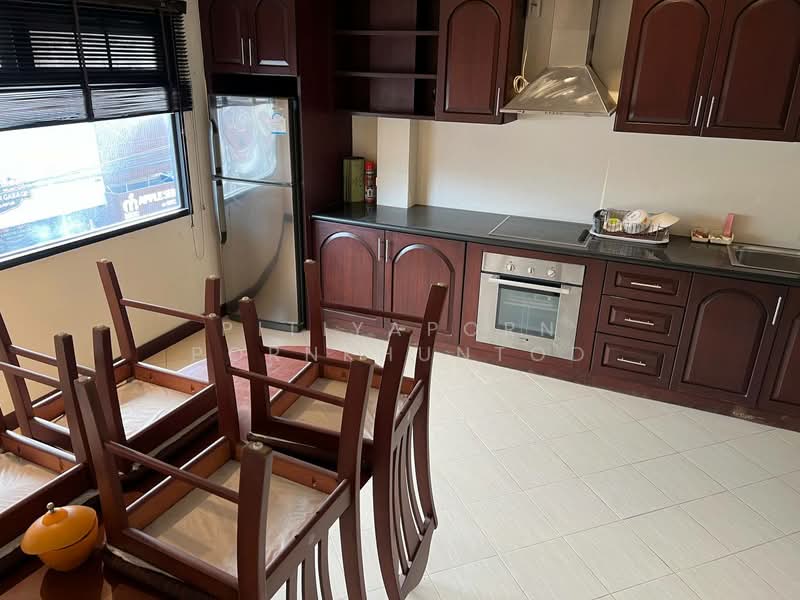 undefined, Chon Buri (Pattaya), Na Kloe, Bang Lamung (Pattaya), Chon Buri (Pattaya), 4 Bedrooms, 200 sqm, Townhouse For Sale, by Pitiyaporn Pornkhuntod, 500266572 - DDproperty.com