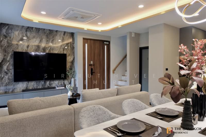 Baan Klang Mueng The Edition Bangna, Samut Prakan, Bang Kaeo, Bang Plee, Samut Prakan, 4 Bedrooms, 241 sqm, Single Detached House For Sale, by Sirirut Havee Akehurst, 500266622 - DDproperty.com