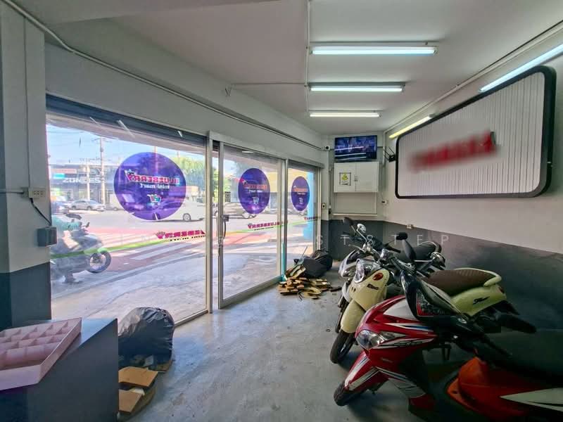 4-storey commercial building (Corner unit), Rama 4 - Thonglor area, Near BTS Thonglor, Bangkok, Khong Tan, Khlong Toei, Bangkok, , 112 sqm, Shophouse For Rent, by LINE @firststep, 500266649 - DDproperty.com