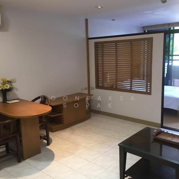 Supalai Place Sukhumvit 39, Bangkok, 175-179 Soi Sukhumvit 39 Sukhumvit Road, Khlong Tan Nua, Watthana, Bangkok, 1 Bedroom, 50 sqm, Condo For Rent, by Boonraksa Sopak, 500266667 - DDproperty.com