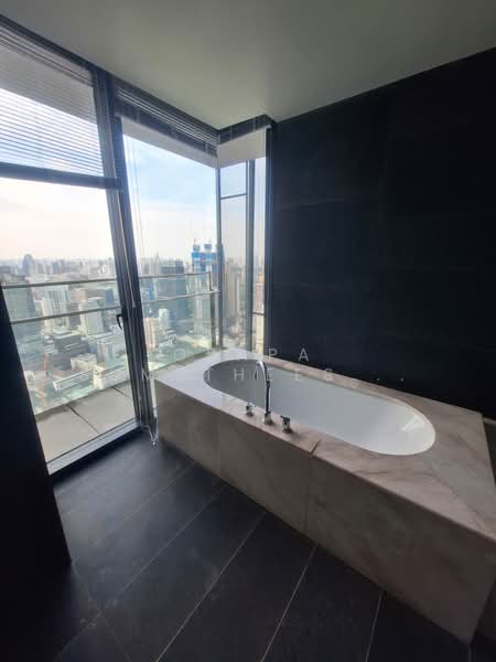 The Met Sathorn, Bangkok, 123 South Sathorn Road, Thung Maha Mek, Sathon, Bangkok, 4 Bedrooms, 544 sqm, Condo For Sale, by Orapa Sumetheesirisakul, 500266668 - DDproperty.com