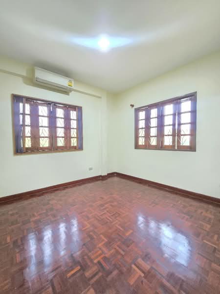 Tararom Ramkhamhaeng 150, Bangkok, Soi Ramkhamhaeng 150, Saphan Sung, Saphan Sung, Bangkok, 4 Bedrooms, 250 sqm, Single Detached House For Sale, by The Best Property เหมยหลิง, 500266738 - DDproperty.com