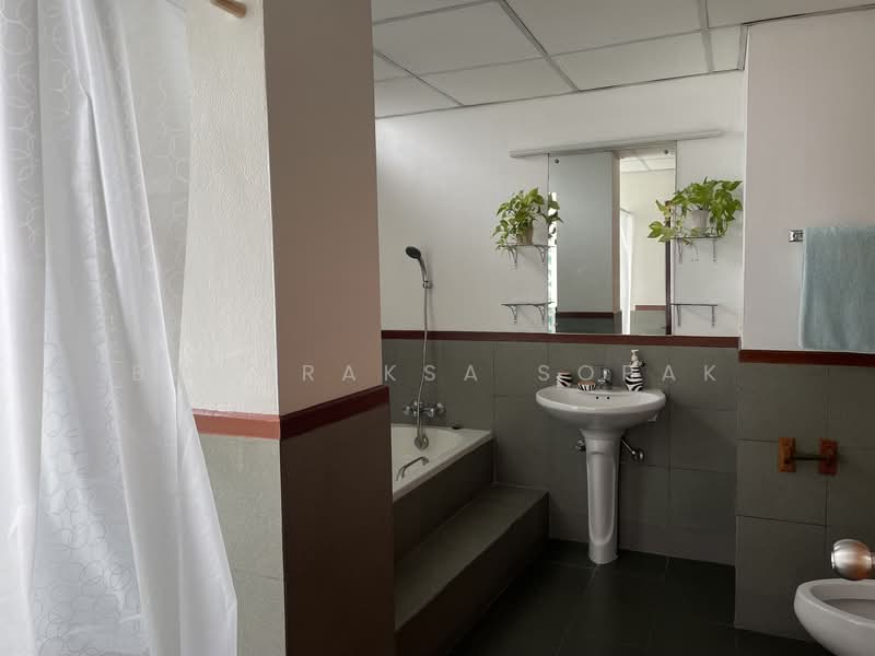 Piranohn Apartment : พีรนน อพาร์ทเม้นท์, กรุงเทพ, คลองตันเหนือ, วัฒนา, กรุงเทพ, 130 ตร.ม., อพาร์ทเมนท์ ให้เช่า, โดย Boonraksa Sopak, 500266770 - DDproperty.com