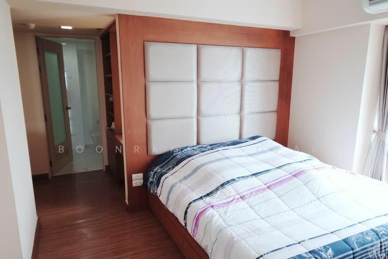 My Resort Bangkok, Bangkok, 1724 Petchaburi Road, Bang Kapi, Huai Khwang, Bangkok, 2 Bedrooms, 70 sqm, Condo For Rent, by Boonraksa Sopak, 500266776 - DDproperty.com