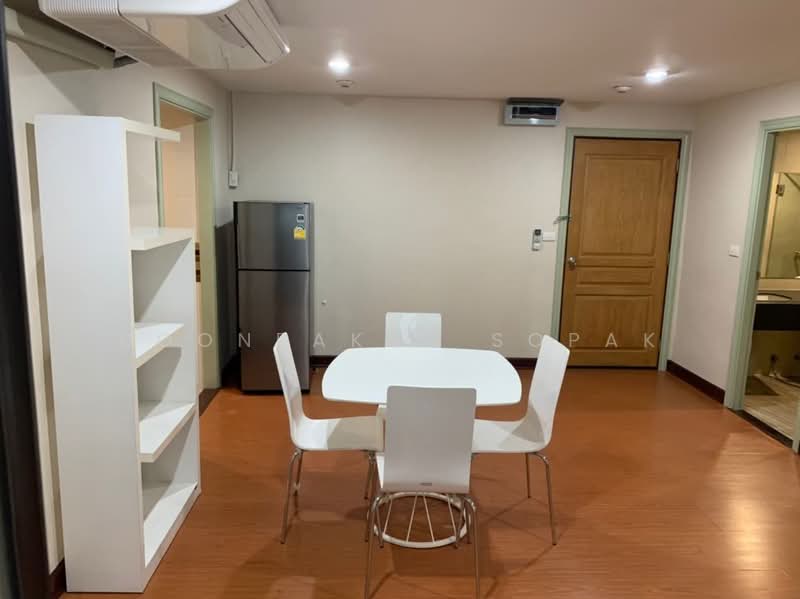 The Prime Suites, Bangkok, 17 Sukhumvit Soi 18, Khlong Toei, Khlong Toei, Bangkok, 2 Bedrooms, 70 sqm, Condo For Rent, by Boonraksa Sopak, 500266799 - DDproperty.com