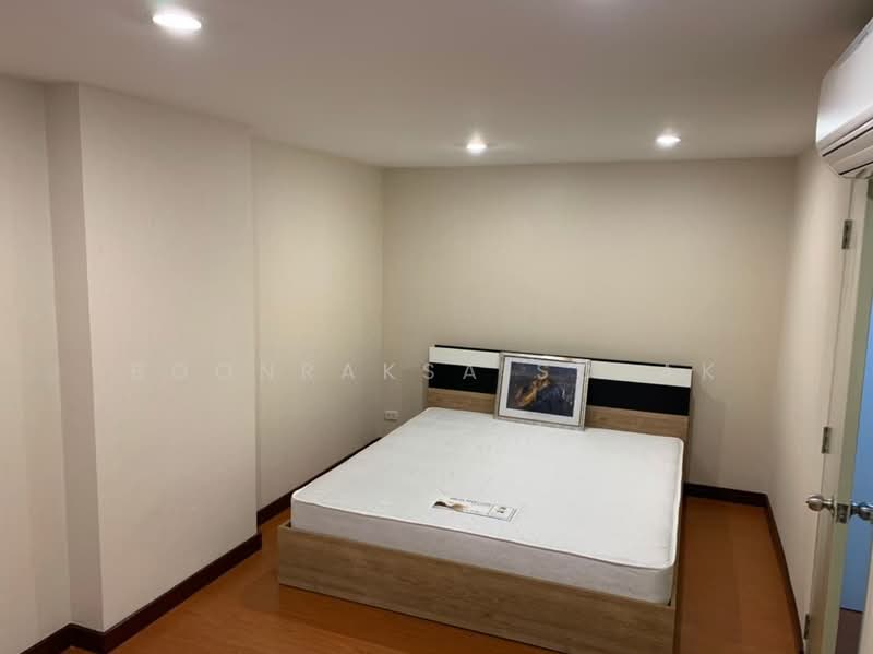 The Prime Suites, Bangkok, 17 Sukhumvit Soi 18, Khlong Toei, Khlong Toei, Bangkok, 2 Bedrooms, 70 sqm, Condo For Rent, by Boonraksa Sopak, 500266799 - DDproperty.com