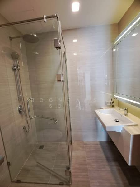 Noble BE33, Bangkok, 19 Soi Sukhumvit 33, Khlong Tan Nua, Watthana, Bangkok, 2 Bedrooms, 59 sqm, Condo For Rent, by Boonraksa Sopak, 500266834 - DDproperty.com