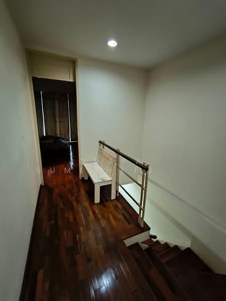 4-BR Townhouse, Bangkok, Samsen Nok, Huai Khwang, Bangkok, 4 Bedrooms, 400 sqm, Townhouse For Sale, by Orapa Sumetheesirisakul, 500266840 - DDproperty.com