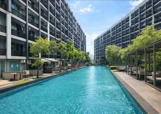 A Space Me Sukhumvit 77 : เอ สเปซ มี สุขุมวิท 77, กรุงเทพ