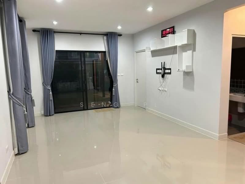 Kanasiri Wongwaen Lumlukka, Pathum Thani, Kanchanaphisek Ring, Bung Kham Proi, Lam Luk Ka, Pathum Thani, 3 Bedrooms, 140 sqm, Single Detached House For Rent, by Narong Chutianankasem, 500266867 - DDproperty.com