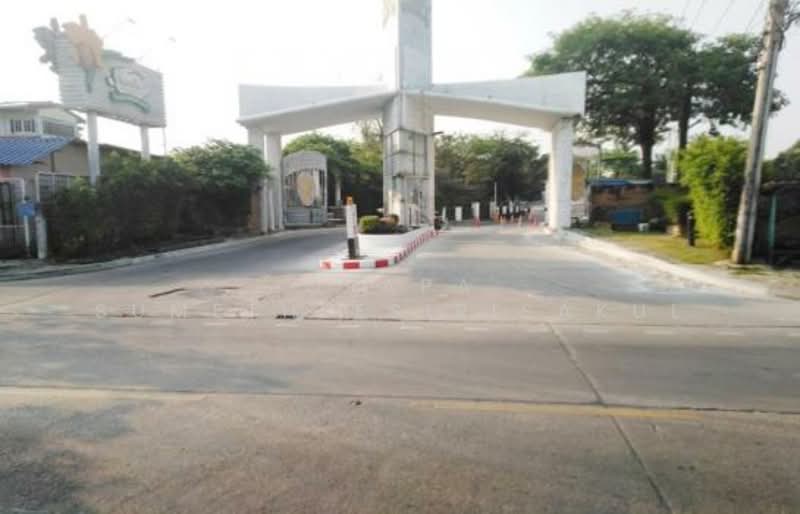 3-BR House, Bangkok, Khlong Khwang, Phasi Charoen, Bangkok, 3 Bedrooms, 216 sqm, Single Detached House For Sale, by Orapa Sumetheesirisakul, 500266868 - DDproperty.com