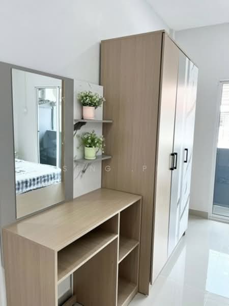 ให้เช่าทาวน์โฮม 2ชั้น รีโนเวทใหม่ ย่านถนนนวมินทร์ พร้อมเฟอร์นิเจอร์, กรุงเทพ, คลองกุ่ม, บึงกุ่ม, กรุงเทพ, 190 ตร.ม., ทาวน์เฮ้าส์ ให้เช่า, โดย Seng .PL, 500266883 - DDproperty.com