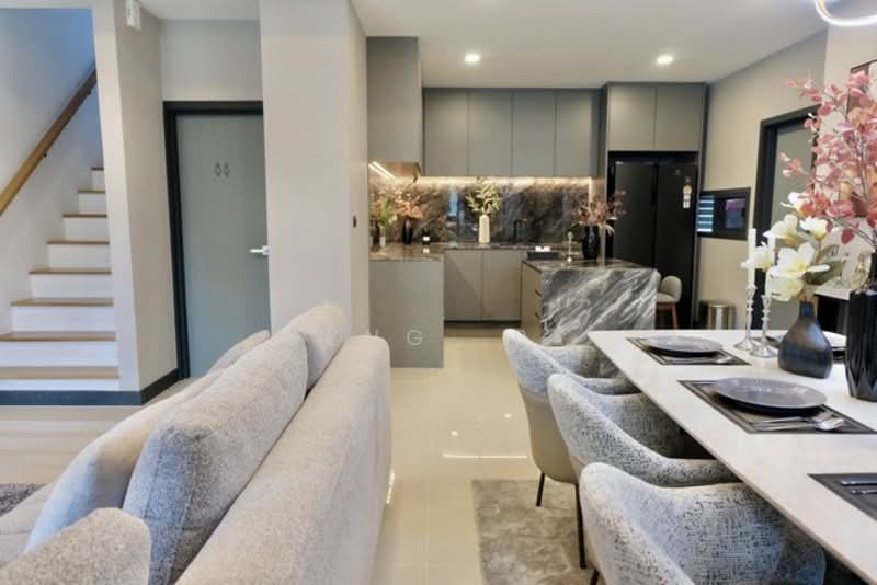 Baan Klang Mueng The Edition Bangna, Samut Prakan, Bang Kaeo, Bang Plee, Samut Prakan, 4 Bedrooms, 241 sqm, Single Detached House For Sale, by Narong Chutianankasem, 500266893 - DDproperty.com