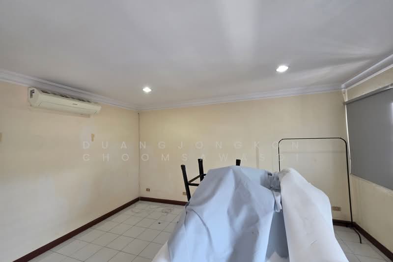 4.5 storey Home office on Rama9 Soi60, Bangkok, พระราม9 ซอย60, Suan Luang, Suan Luang, Bangkok, 5 Bedrooms, 540 sqm, Townhouse For Sale, by Duangjongkon Choomsawasdi, 500266969 - DDproperty.com