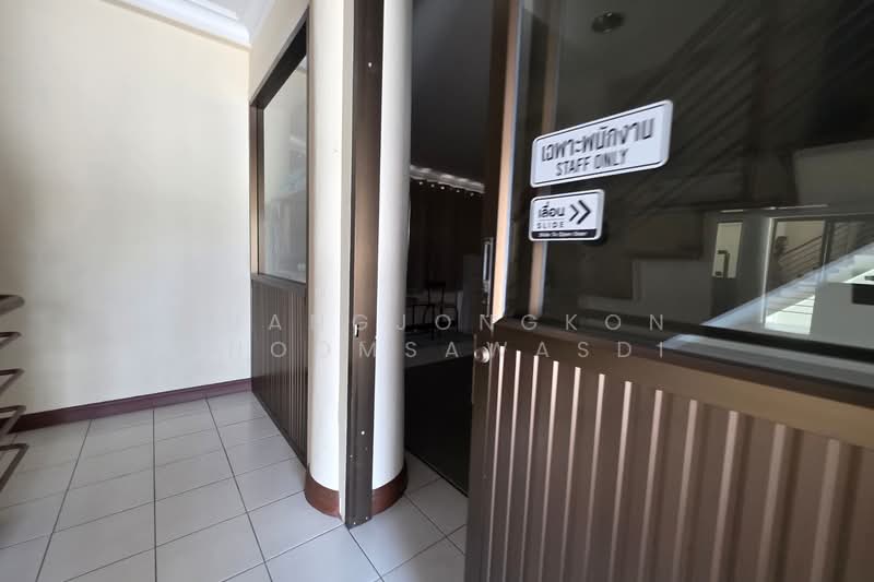 4.5 storey Home office on Rama9 Soi60, Bangkok, พระราม9 ซอย60, Suan Luang, Suan Luang, Bangkok, 5 Bedrooms, 540 sqm, Townhouse For Sale, by Duangjongkon Choomsawasdi, 500266969 - DDproperty.com