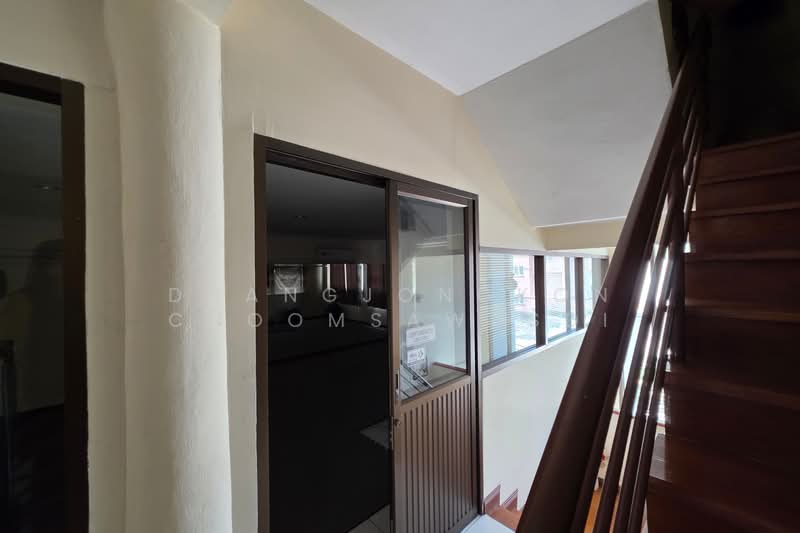 4.5 storey Home office on Rama9 Soi60, Bangkok, พระราม9 ซอย60, Suan Luang, Suan Luang, Bangkok, 5 Bedrooms, 540 sqm, Townhouse For Sale, by Duangjongkon Choomsawasdi, 500266969 - DDproperty.com