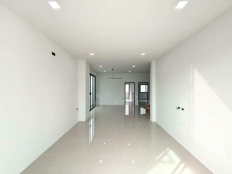 บางละมุง, Chon Buri (Pattaya), Bang Lamung, Bang Lamung (Pattaya), Chon Buri (Pattaya), 4 Bedrooms, 252 sqm, Villa For Sale, by A LIST ELITE SELECTED, 500266972 - DDproperty.com
