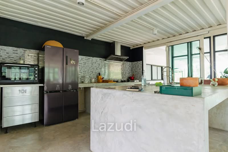 Private Modern Loft Container Home (Thap Tai), Prachuap Khiri Khan, Wang-Pong, Pran Buri, Prachuap Khiri Khan, 4 Bedrooms, 300 sqm, Single Detached House For Sale, by Apisit Junlao, 500266983 - DDproperty.com