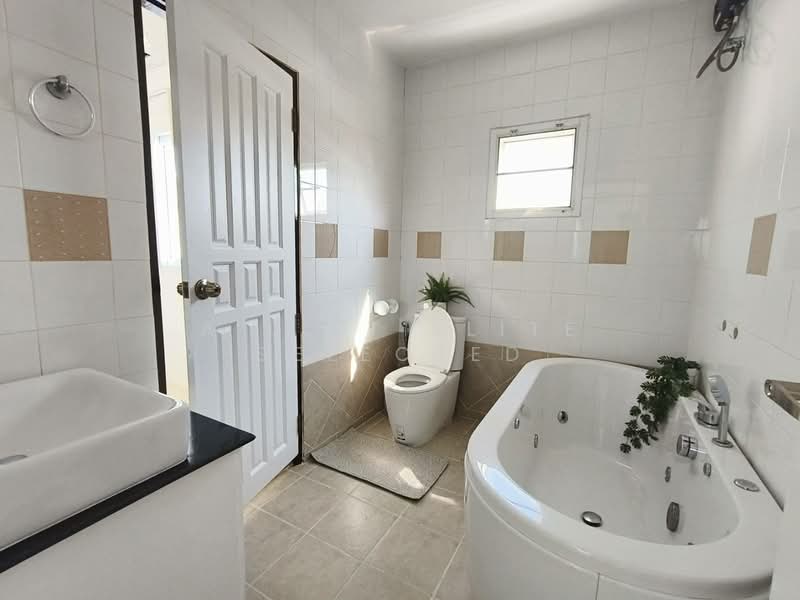 บางละมุง, Chon Buri (Pattaya), Nong Pla Lai, Bang Lamung (Pattaya), Chon Buri (Pattaya), 5 Bedrooms, 300 sqm, Villa For Rent, by A LIST ELITE SELECTED, 500266994 - DDproperty.com